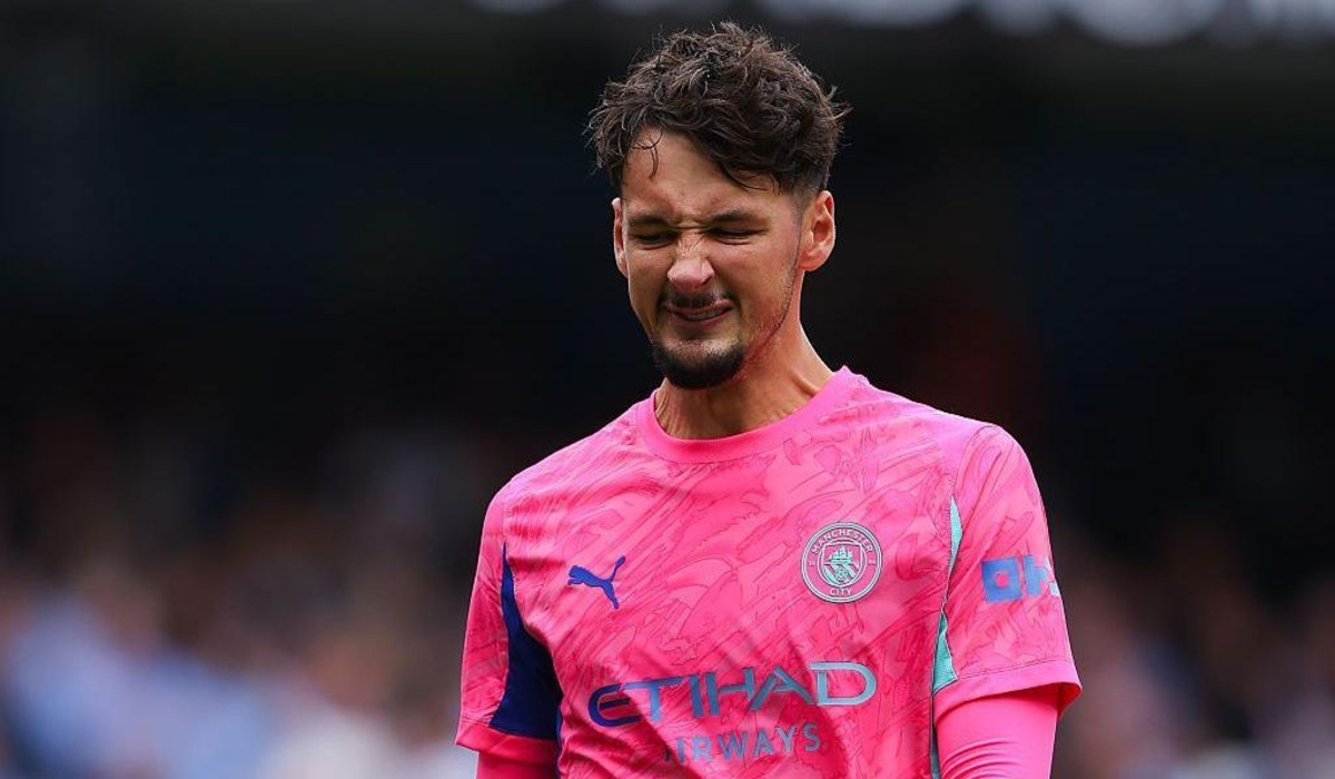 جيمس ترافورد ينوي الرحيل عن مان سيتي