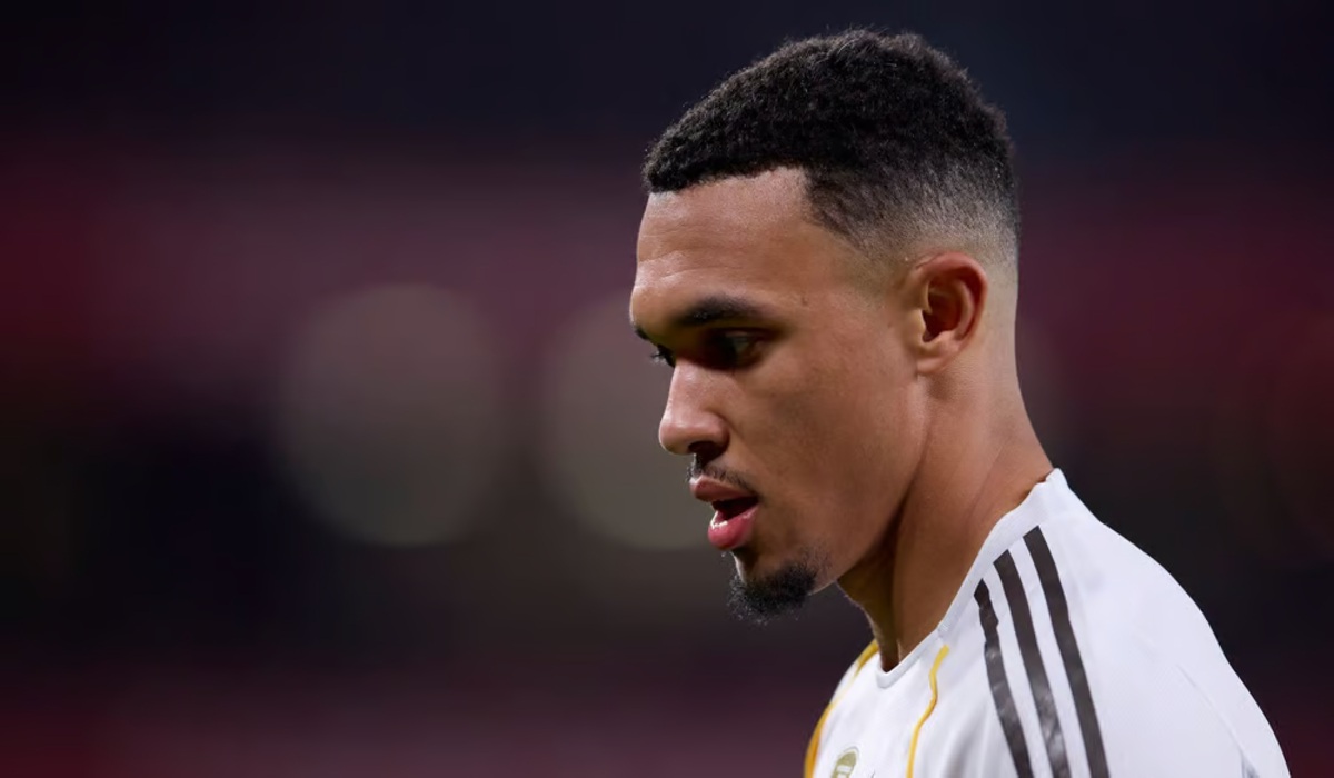 صدمة في ريال بعد الإعلان عن مدة غياب أرنولد