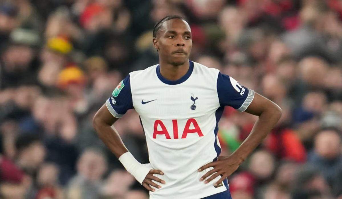 مدرب توتنهام يرفض رحيل تيل خلال الشهر الجاري