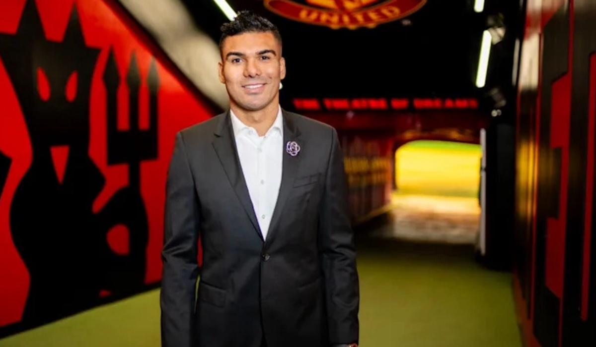 رسميا: إنتهاء مغامرة كاسيميرو في أولد ترافورد 