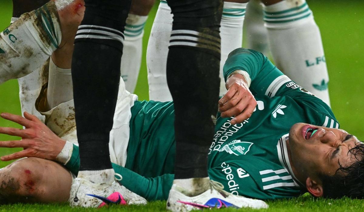 إصابة إيندو تزيد من معاناة ليفربول