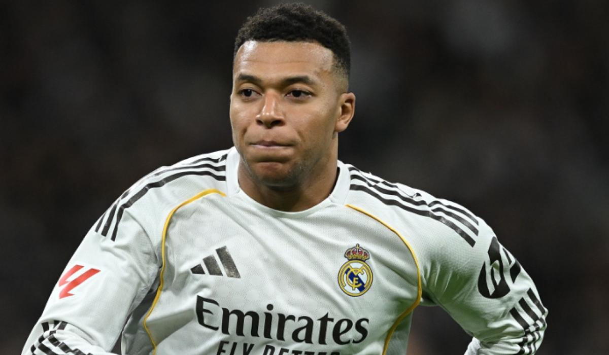 أربيلوا: مبابي سيبدأ مباراة بنفيكا