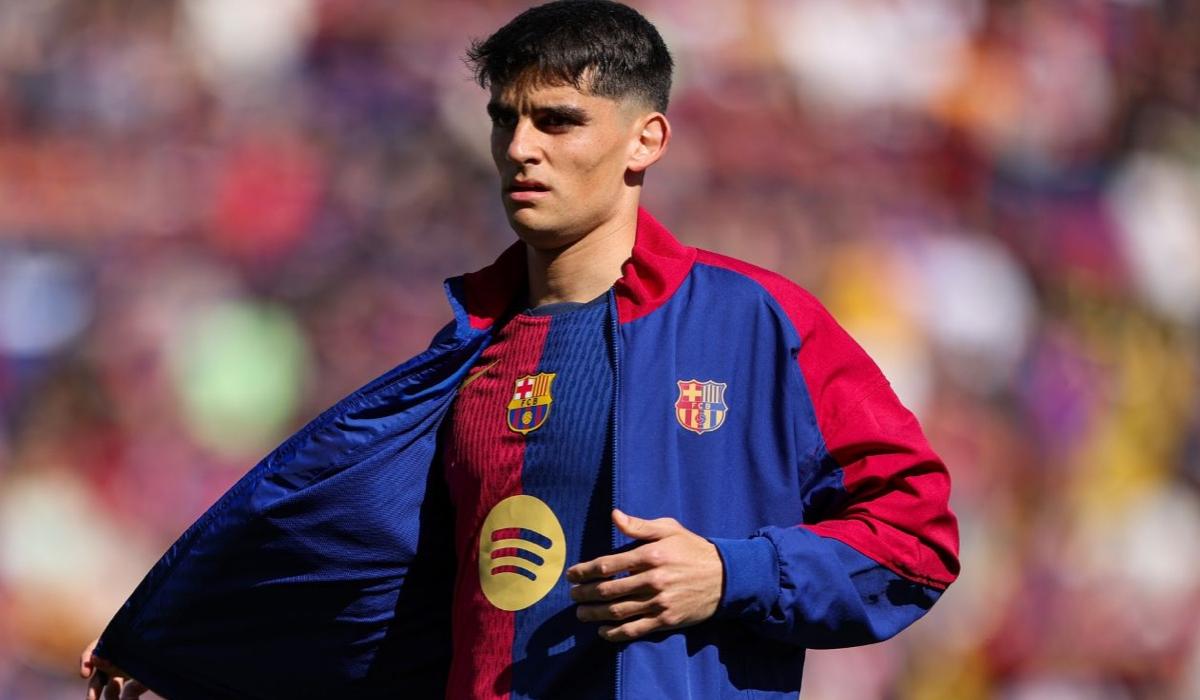 مدافع البرسا يدخل على رادار ميلان