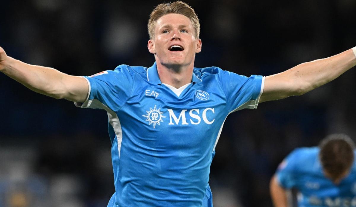 نابولي يريد تأمين مستقبل ماكتومني