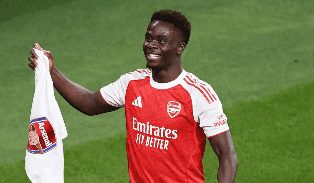 ساكا: يجب أن نركز على ما يحدث في أرض الملعب فقط