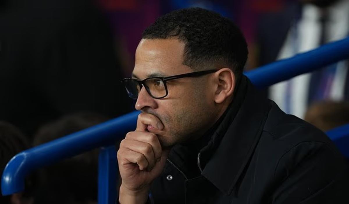 مدرب تشيلسي يدافع عن حارسه يورجنسن