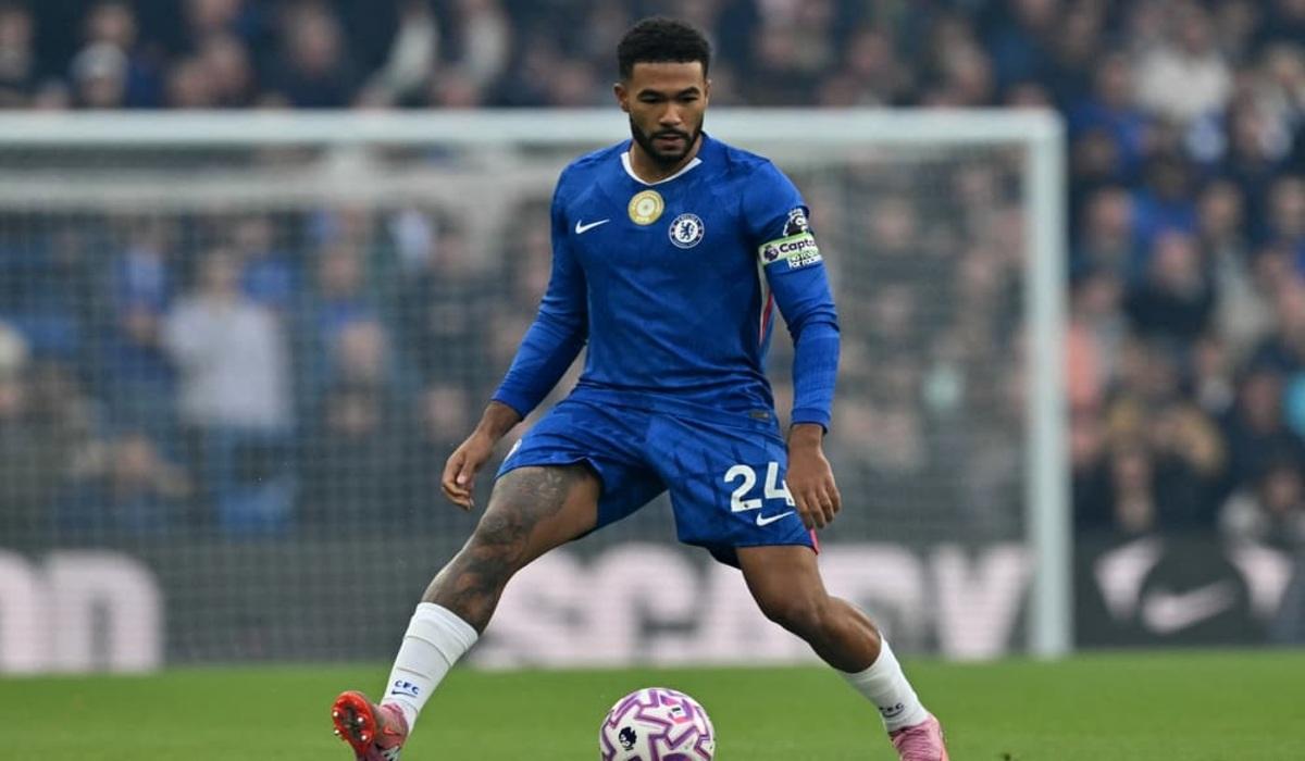 إصابة قوية لقائد البلوز ريس جيمس