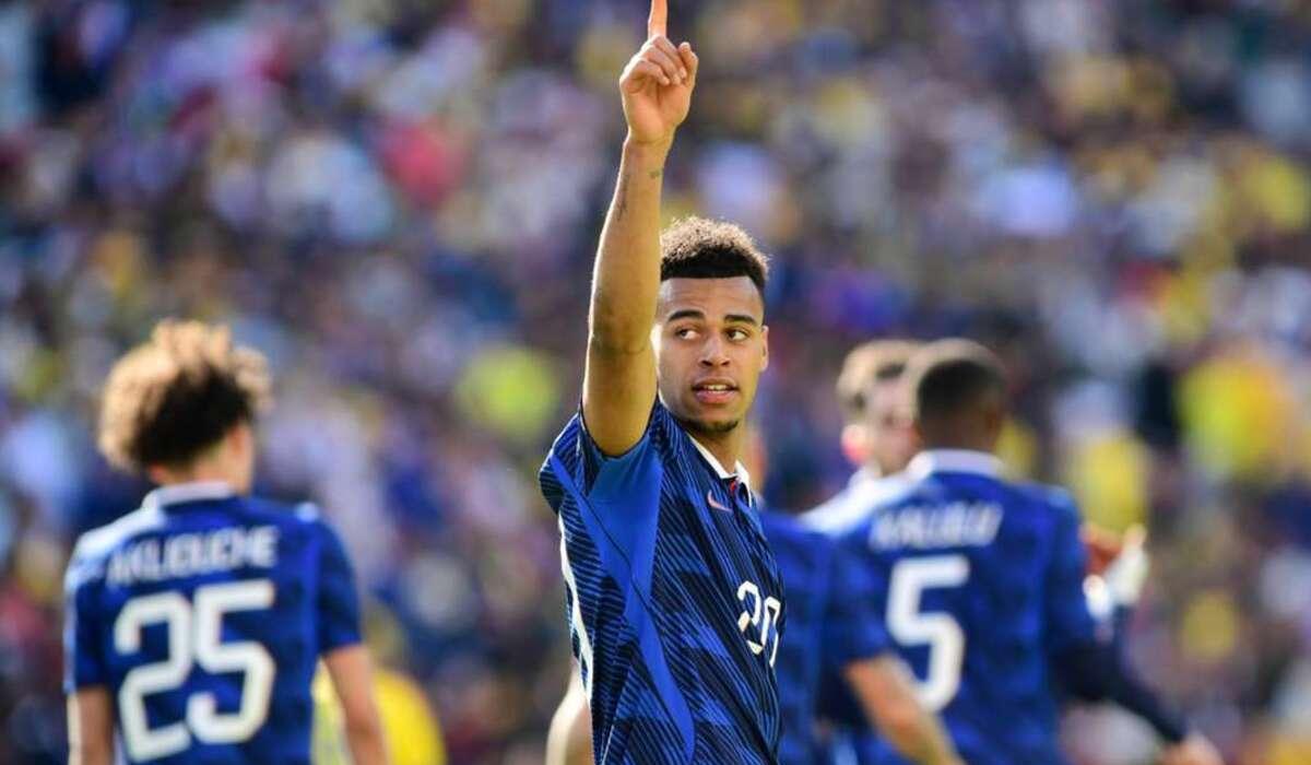 دوي يفتتح رصيد أهدافه مع منتخب فرنسا