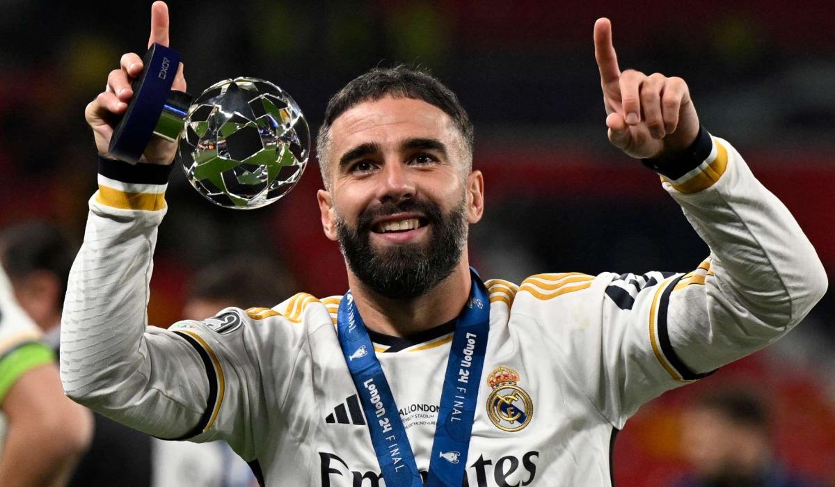 رسميا: كارفاخال يغادر ريال مدريد