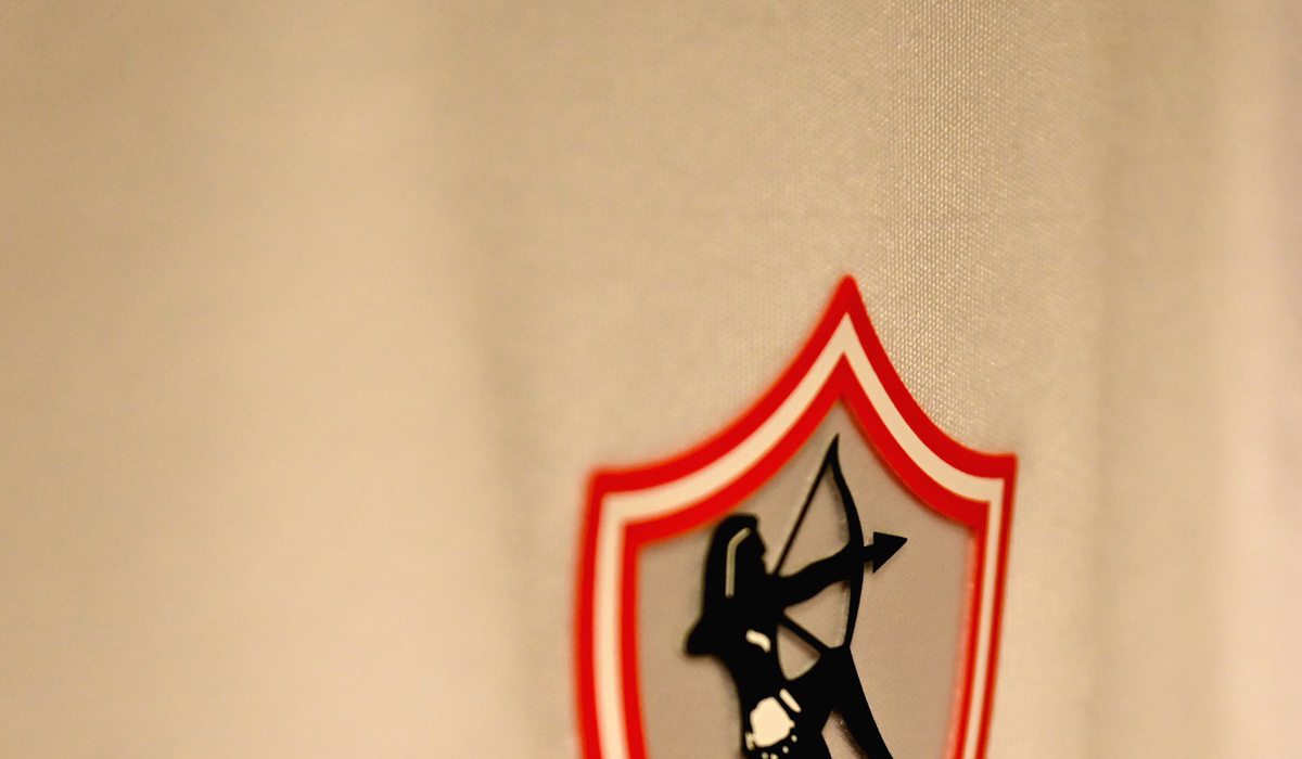 حازم إمام يكشف حقيقة توليه منصب مدير الكرة بالنادي