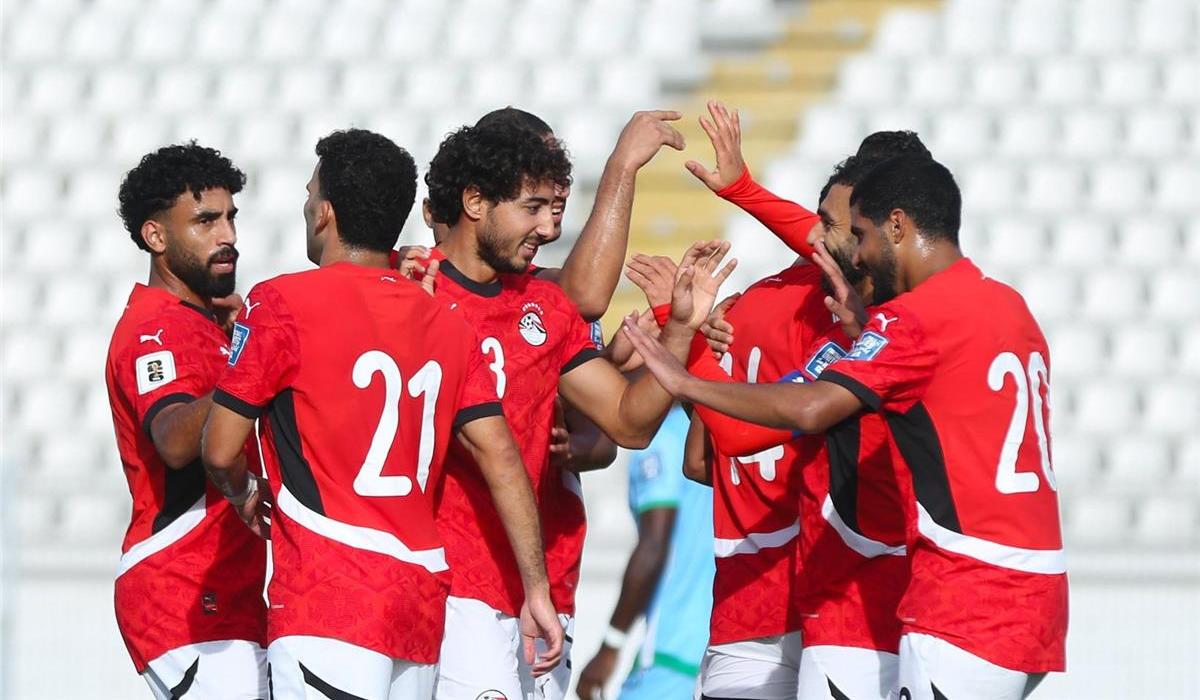 تقارير : قلق في معسكر المنتخب بعد شكوى إمام عاشور من كتفه