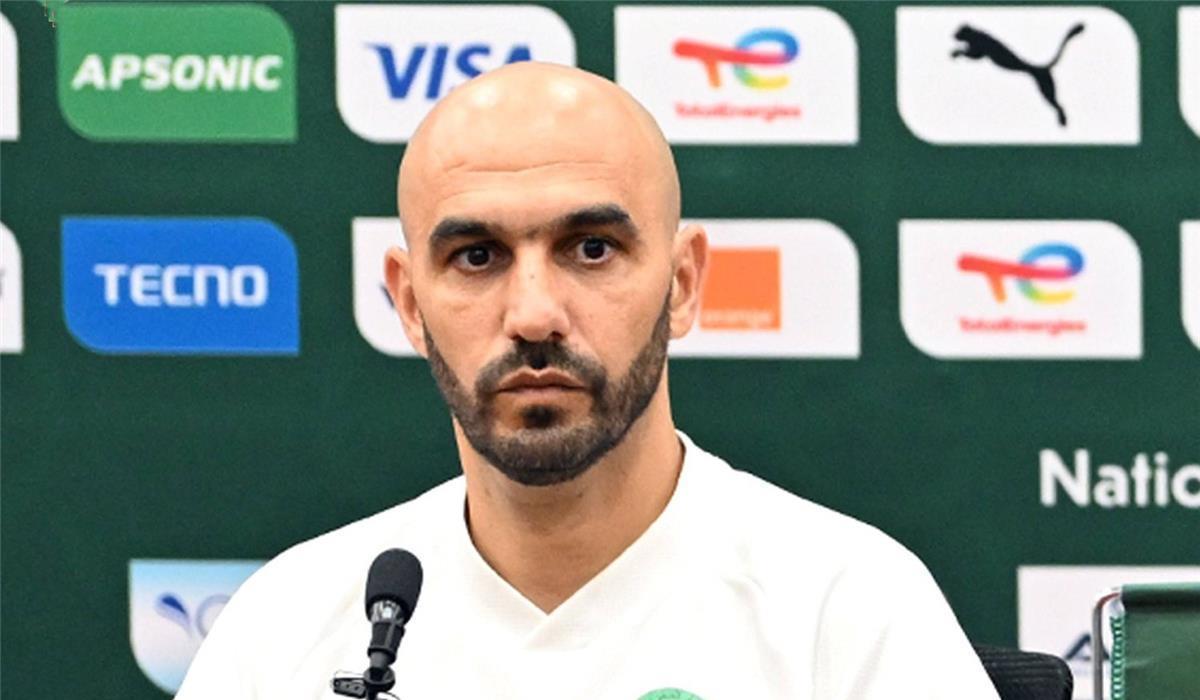 تقارير مغربية تؤكد تقدم وليد الركراكي بإستقالته من تدريب المغرب