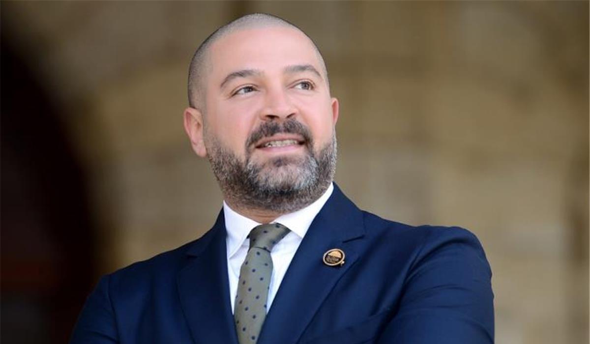 رابطة الأندية المحترفة تكشف حقيقة دمج الأندية الخاصة مع الجماهيرية