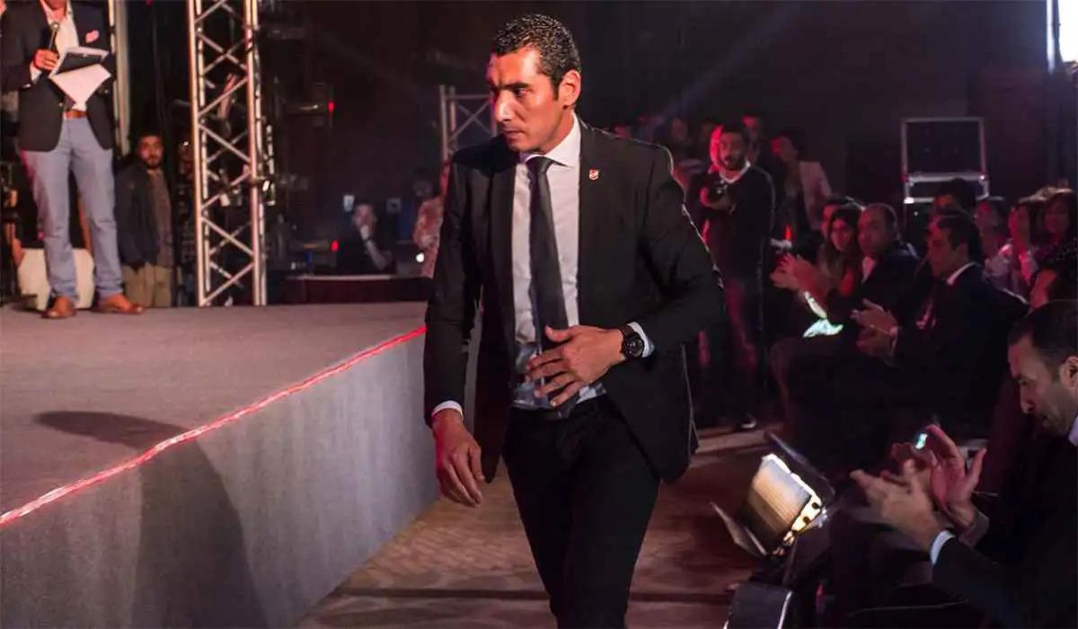 وزير الرياضة يدعم المنتخب قبل السفر إلى كأس العالم