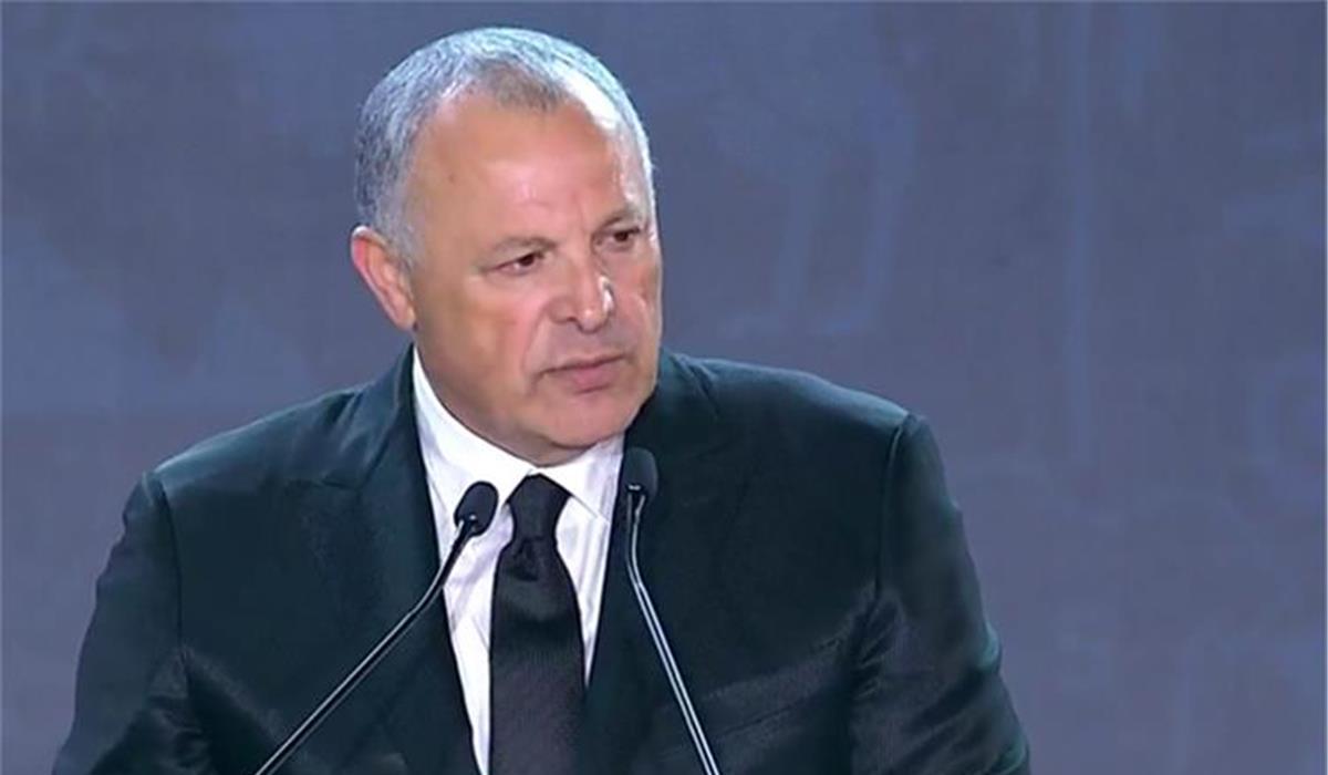 أبو ريدة يؤكد على دعمه المطلق للمنتخب في كأس العالم