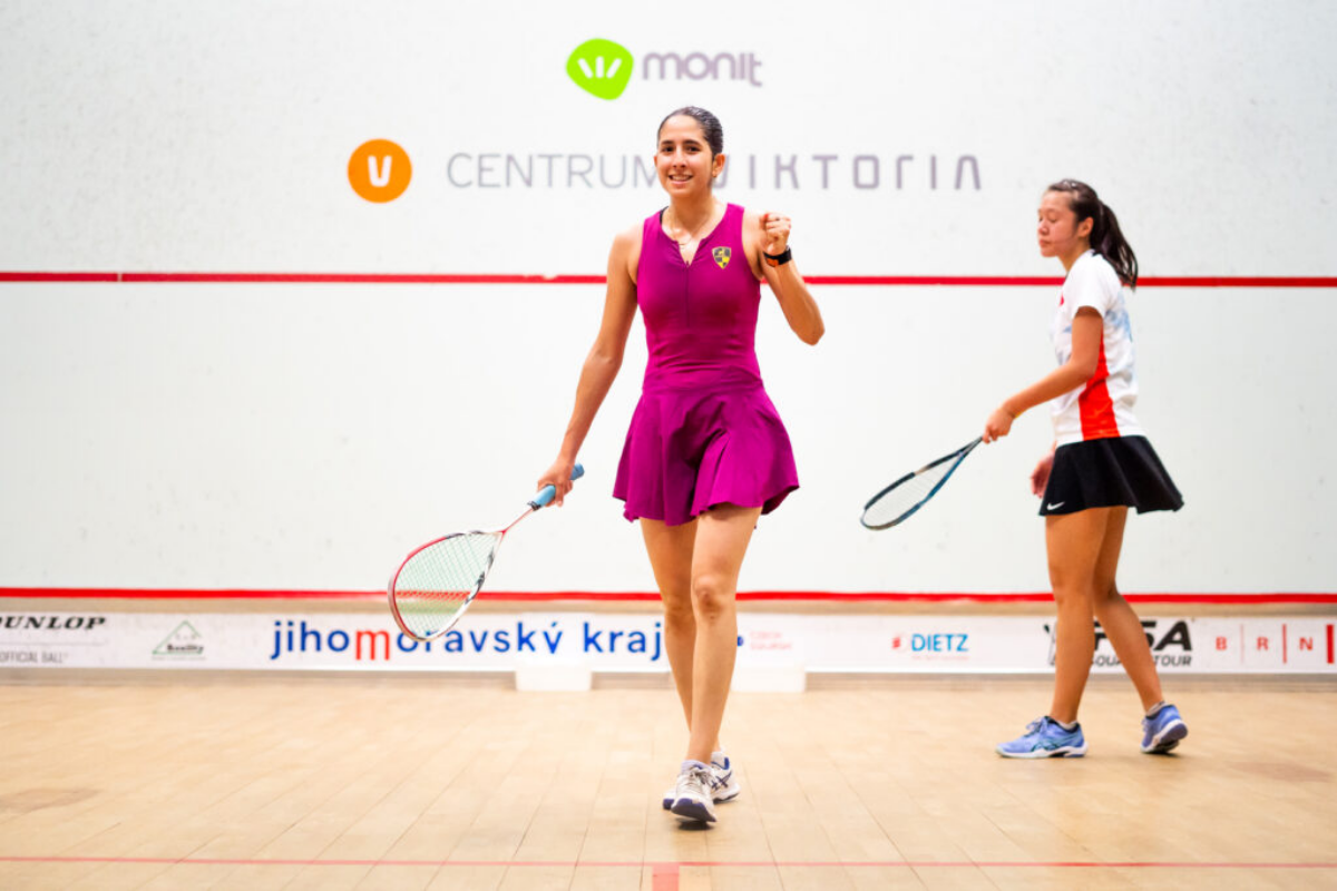 نور مجاهد تتوج بلقب بطولة شريجلاجيه للإسكواش