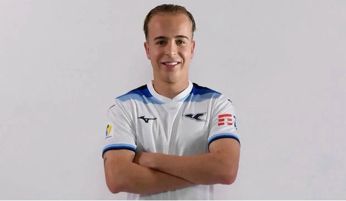 المصري يفسخ عقد كيليان كارسنتي