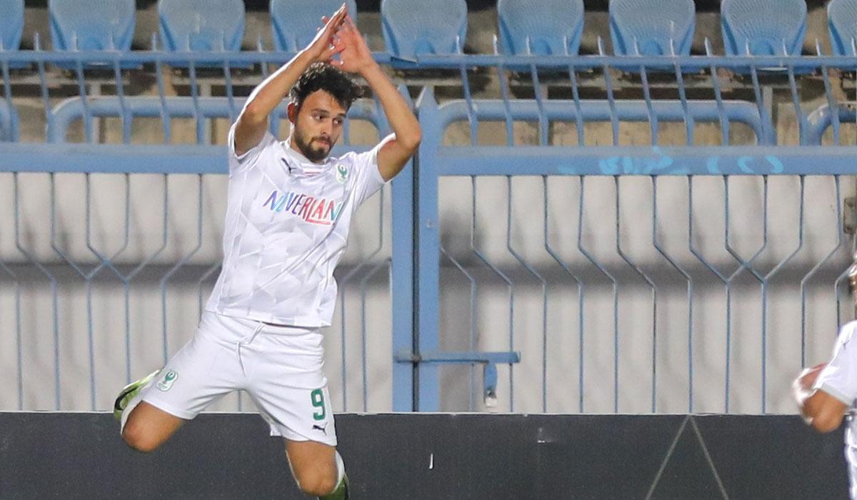 المصري يبدأ إجراءات التجديد لصلاح محسن بعد عرض الوداد