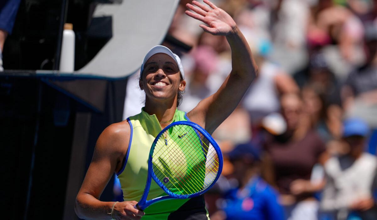 فيديو: ماديسون تواصل دفاعها عن لقب أستراليا المفتوحة بإسقاط بليشكوفا