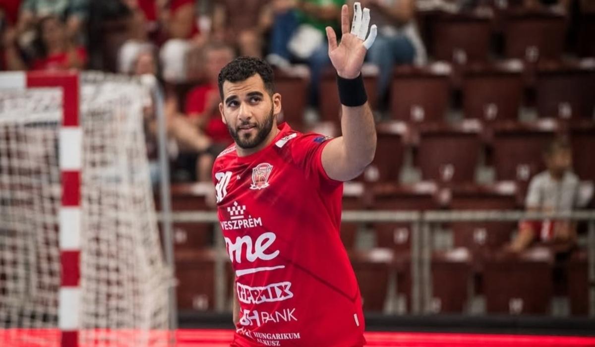فيزبريم يعلن تمديد عقد لاعب اليد أحمد عادل