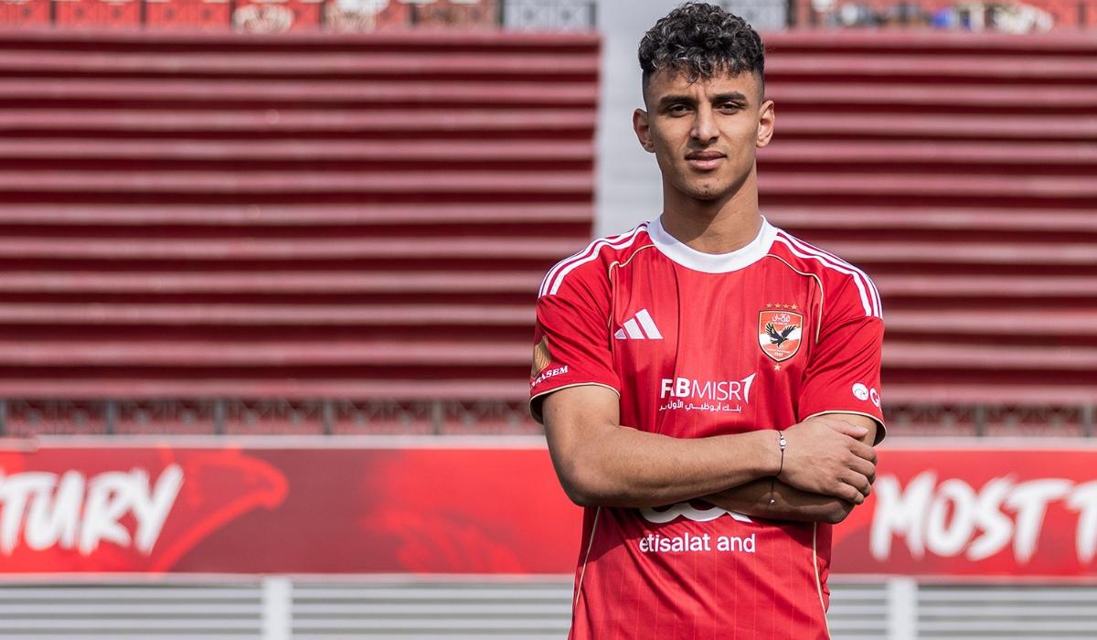 تراكم الإنذارات يبعد أحمد عيد عن لقاء الإسماعيلي