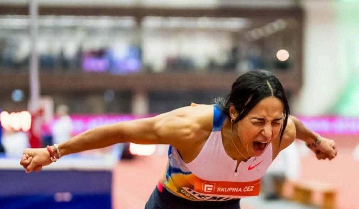 صبحي يهنئ بسنت حميدة بذهبية ملتقى كارلسروه