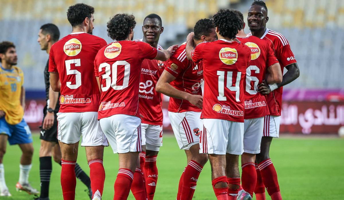 الأهلي يصعد للمركز الثالث مؤقتًا بثنائية أمام الإسماعيلي