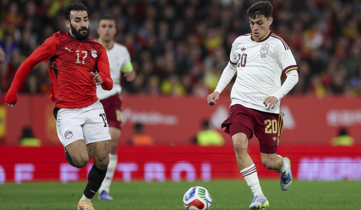 بيدري يدين الهتافات العنصرية في ودية مصر