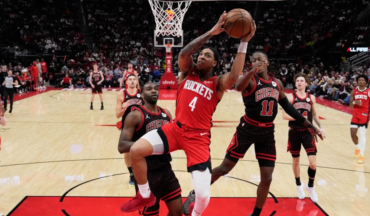 روكتس يقلب الطاولة على صنز في دوري السلة الأمريكي