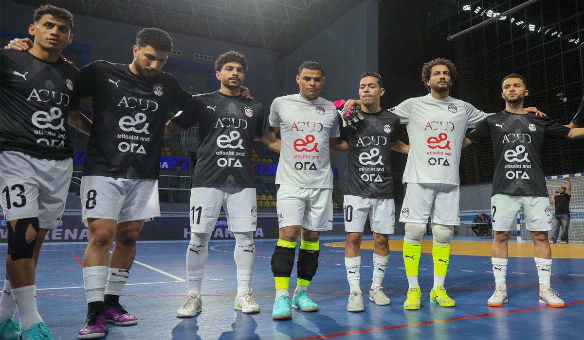 منتخب الصالات يختتم تدريباته قبل ودية الجزائر الثانية