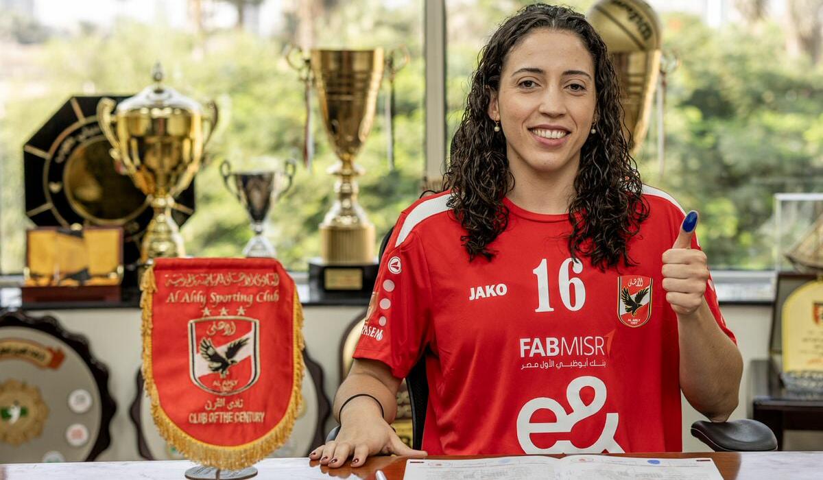 الأهلي يعلن إصابة نجمة الطائرة بالرباط الصليبي