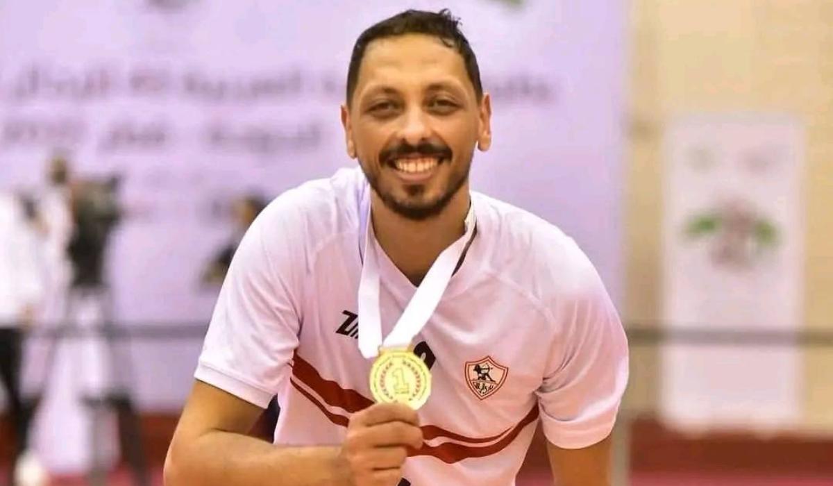 محمد مصطفى يوضح شرطه للعودة لطائرة الزمالك