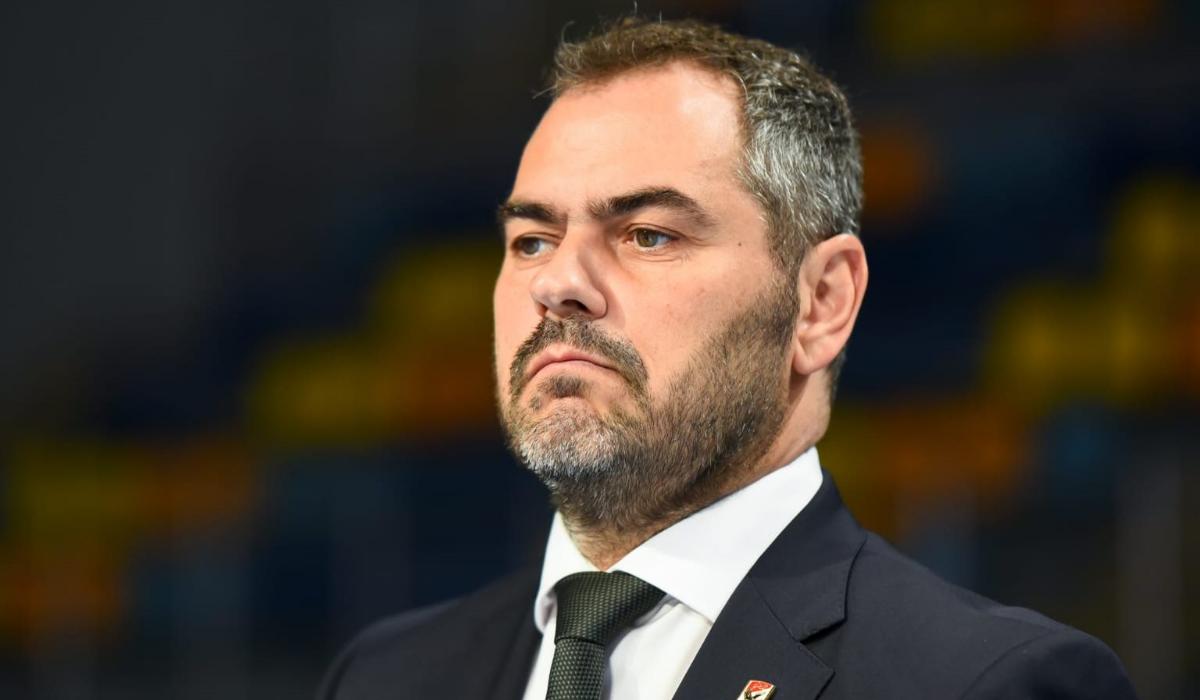 رحيل أوجستي بوش عن تدريب منتخب السلة المصري