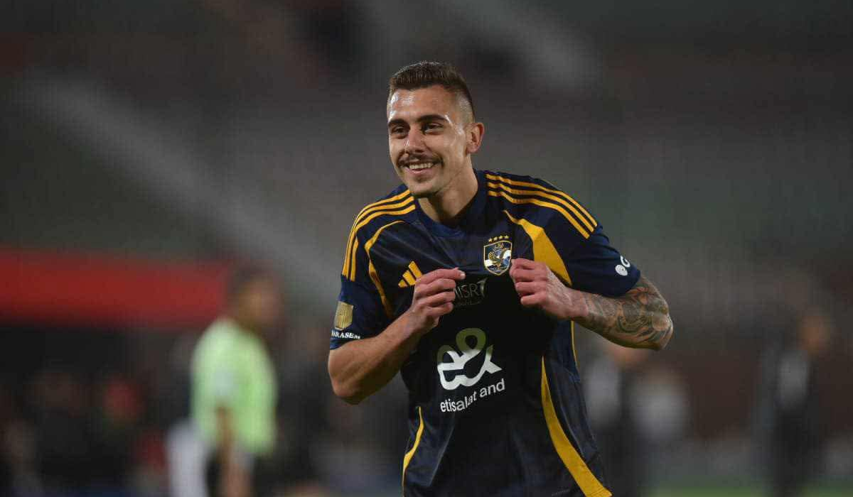 الأهلي يتلقى عرضا روسيا لضم جراديشار