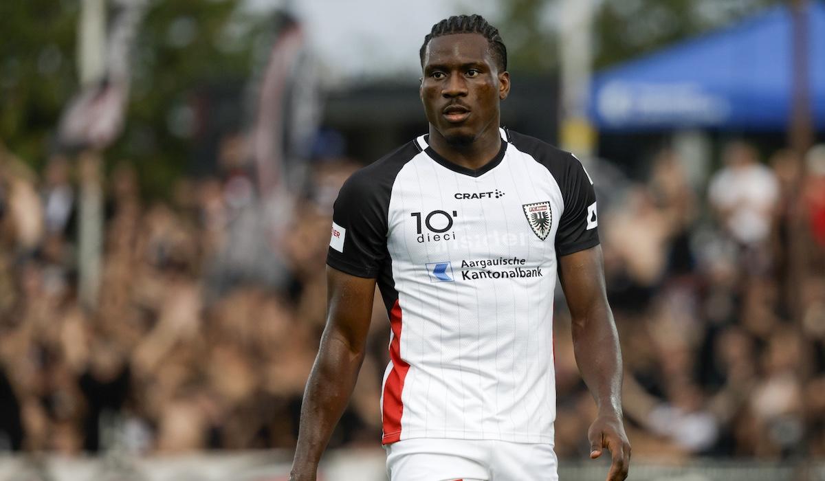 اتحاد العاصمة يفسخ عقد مهاجمه الليبيري بالتراضي