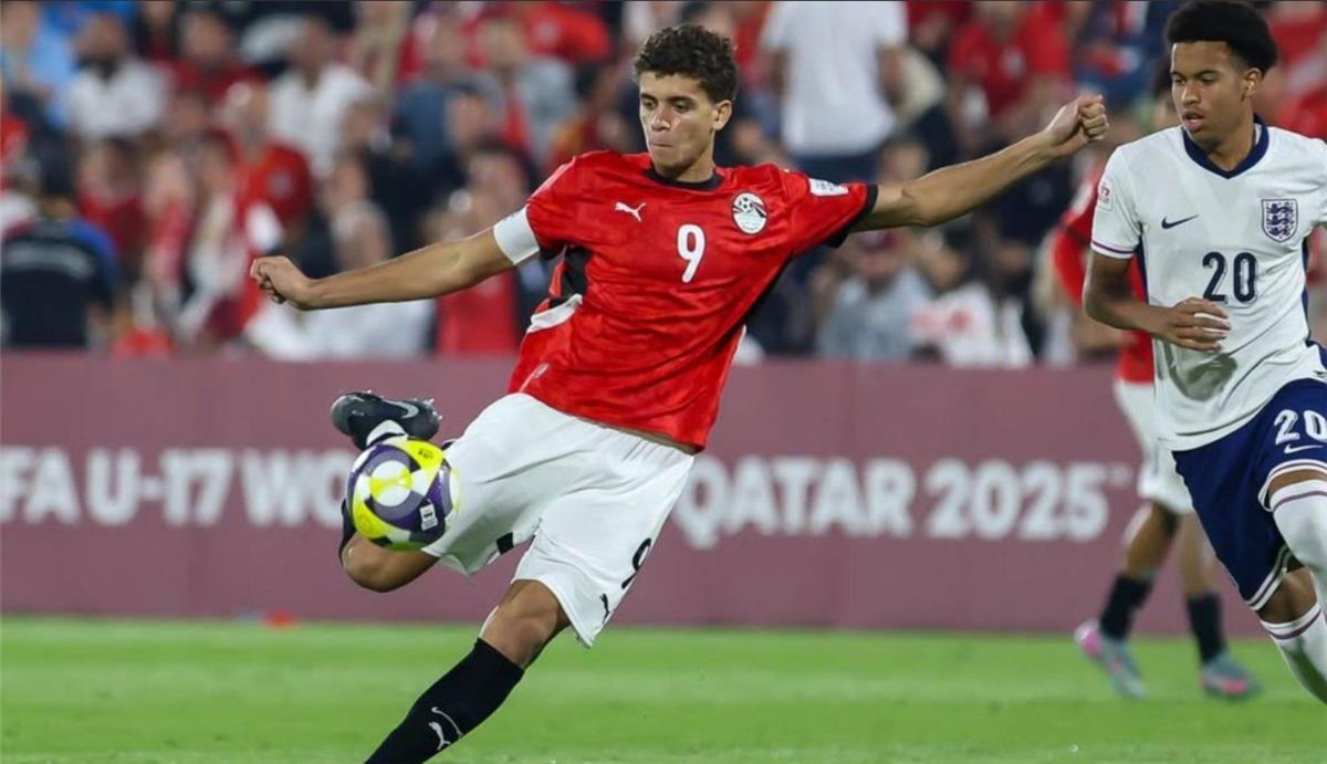 مطالب الأهلي المالية تهدد صفقة إنتقال حمزة عبد الكريم لبرشلونه