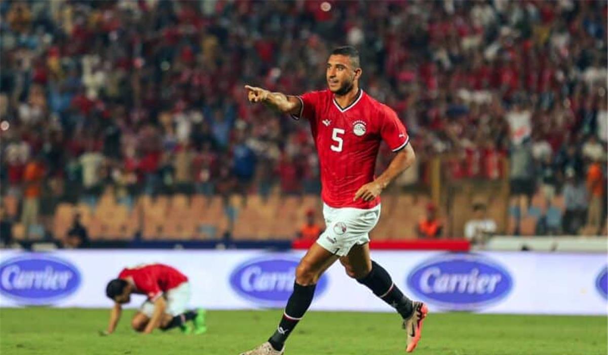 العميد يفكر في الدفع بربيعه على حساب عبد المجيد أمام جنوب أفريقيا