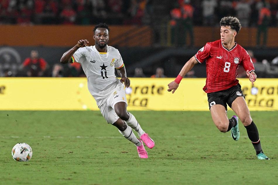 محمد يوسف يتعجب من عدم إشراك إمام عاشور ضد أنجولا