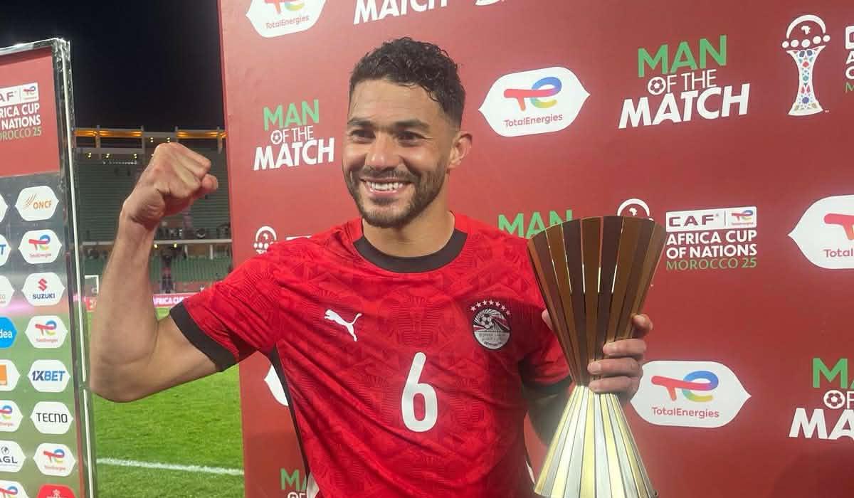 ياسر إبراهيم يحصد جائزة أفضل لاعب بمباراة بنين