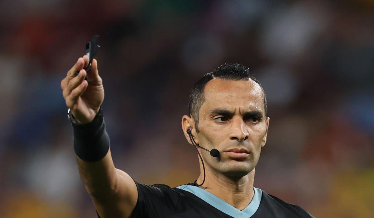 صافرة جزائرية لمباراة مصر وكوت ديفوار