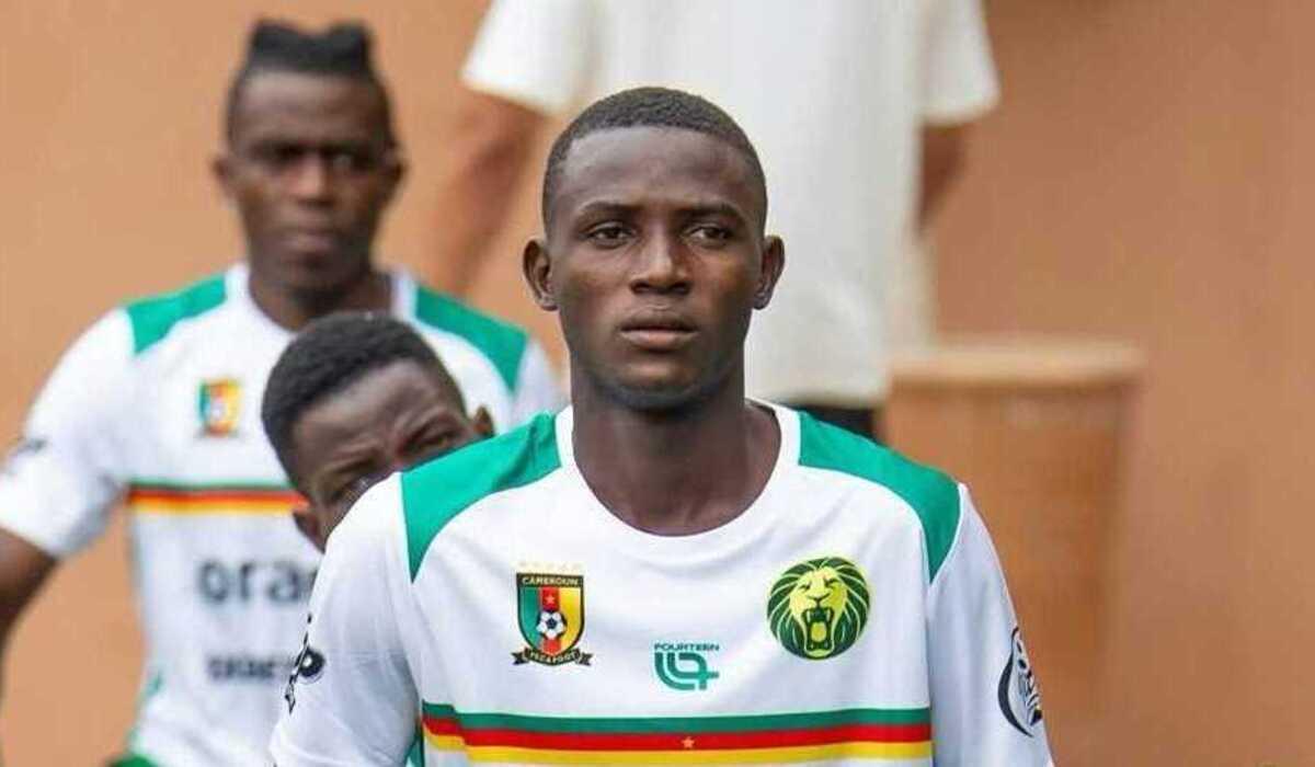 الأهلي يختبر الكاميروني سيرجي داورا