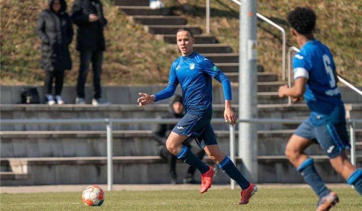 تيبو جابريال تحت أنظار حسام حسن قبل معسكر مارس