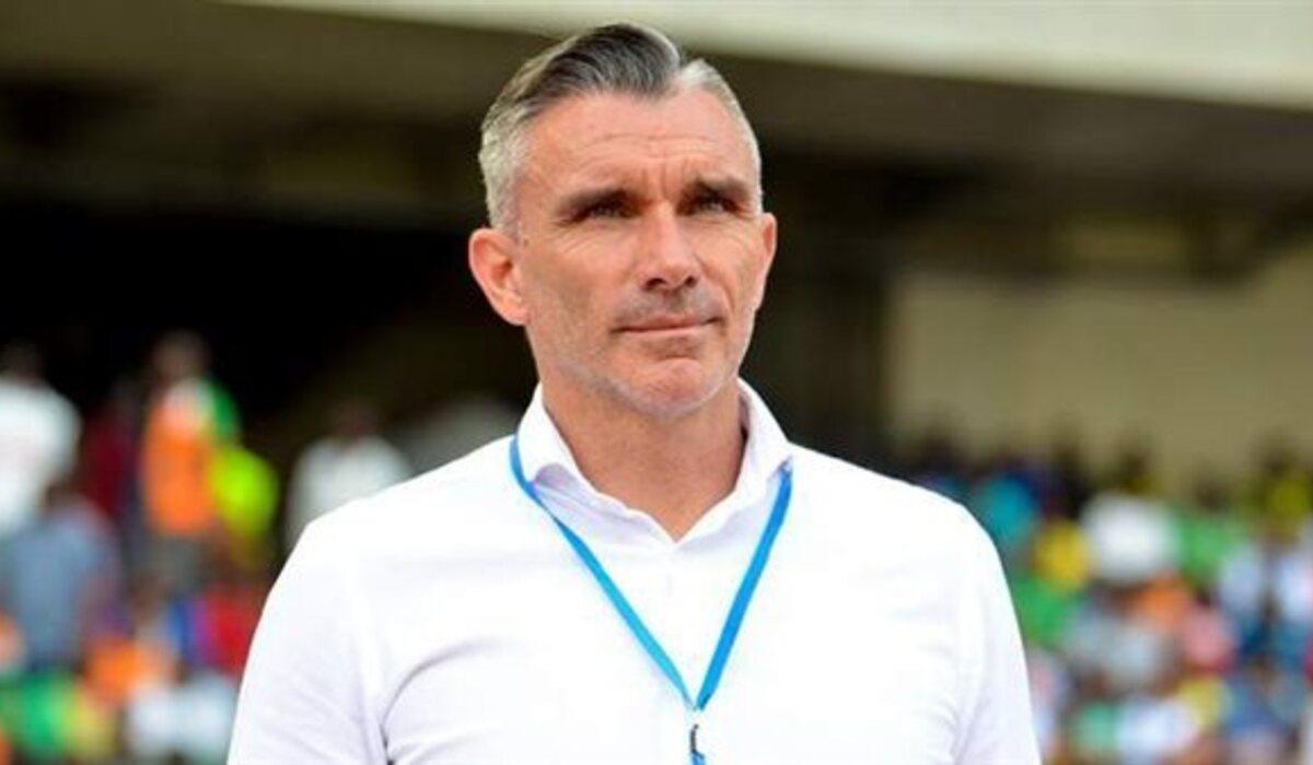 كارتيرون يتوصل لإتفاق مع الوداد لخلافة بنهاشم في تدريب الفريق