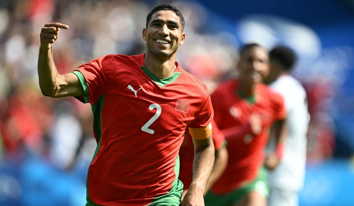 حكيمي يدخل تاريخ المغرب