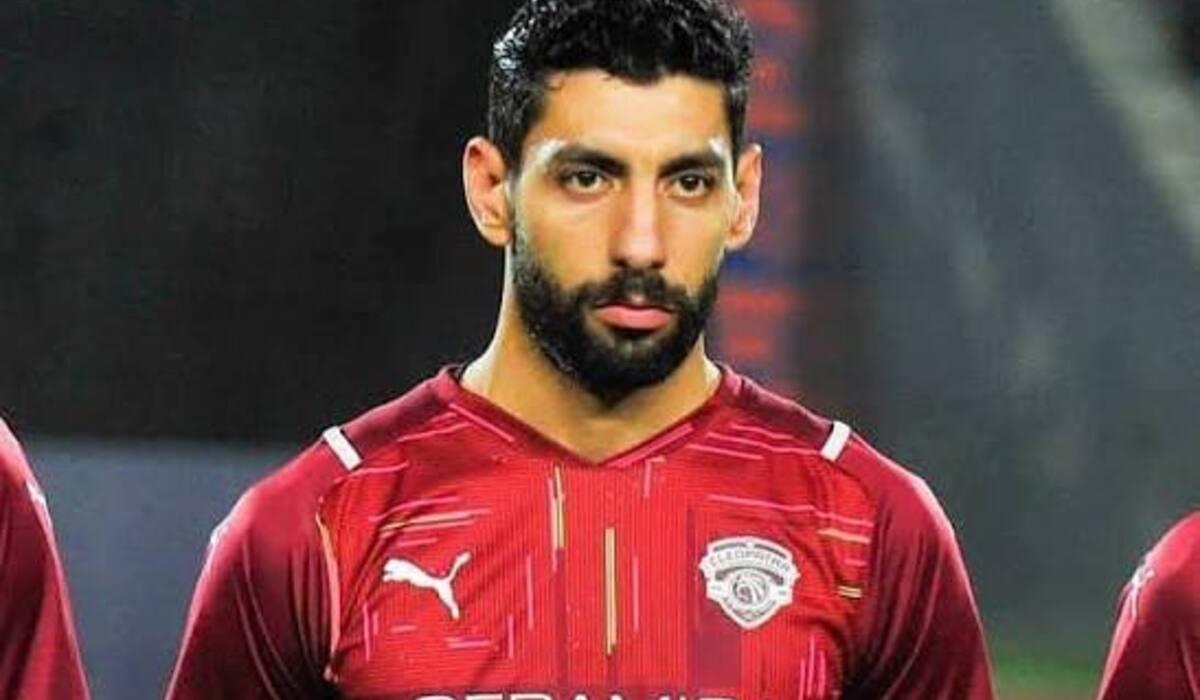 سيراميكا يستعيد عمرو قلاوة قبل مواجهة المصري