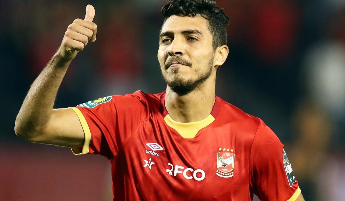 الأهلي يدرس رحيل محمد شريف في الميركاتو الصيفي