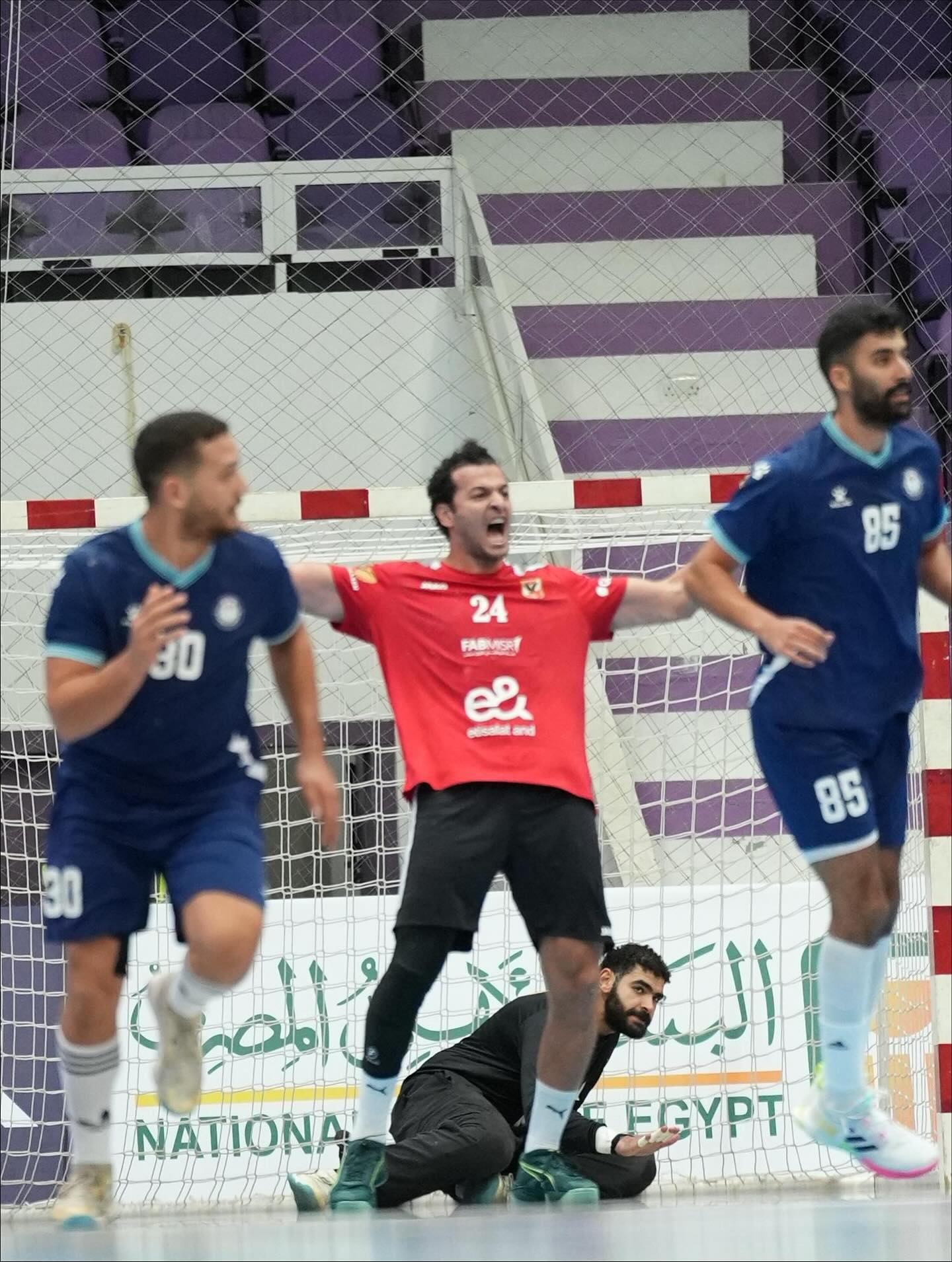 الأهلي يتوج بكأس السوبر المصري لكرة اليد للمرة الثالثة على التوالي