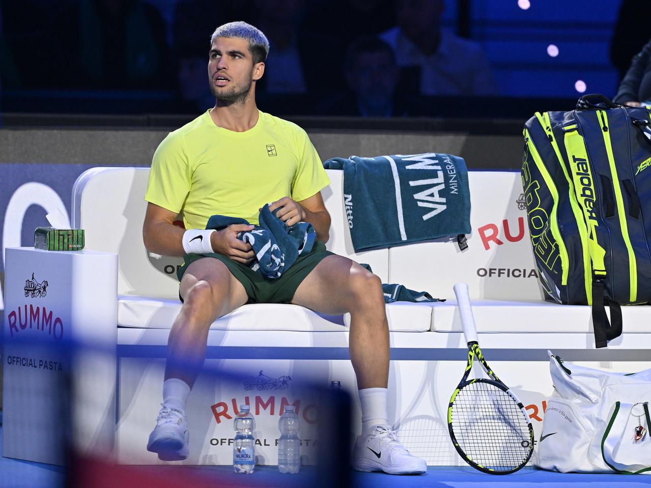 ألكاراز ينسحب من كأس ديفيز للتنس بسبب إصابة في الساق اليمنى