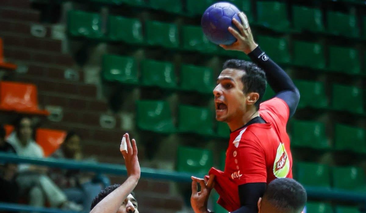 الأهلي يهزم سبورتنج ويعود للانتصارات في دوري المحترفين لليد