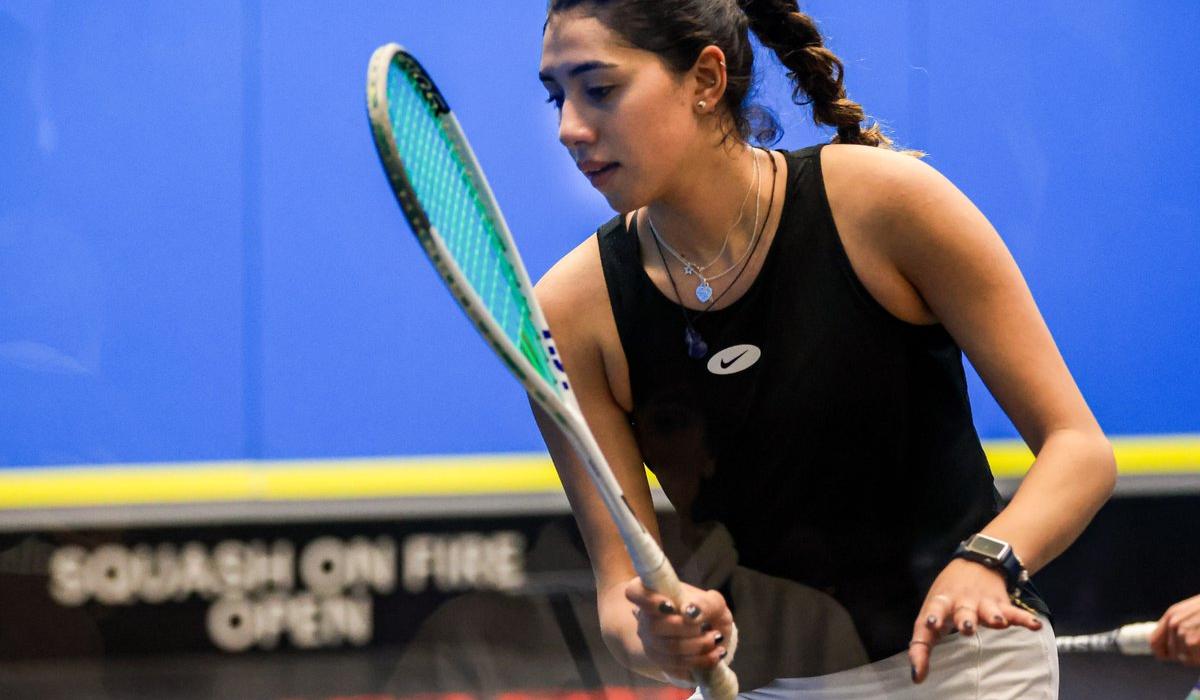 ملك خفاجي تتأهل لربع نهائي بطولة كليفلاند للاسكواش بعد فوز مثير